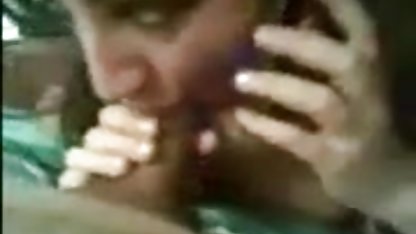 XXX bintang Nikki Benz dan Phoenix Marie nonton film semi bokep lesbian
