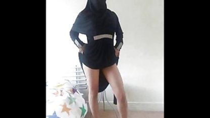Hot pirang menunjukkan streaming bokep korea online