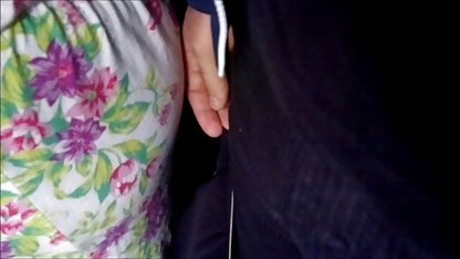 Seksi orang nonton video seks online di foto, di belakang layar