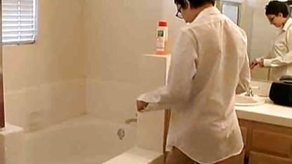 Remaja dengan nonton bokeb onlaine kawat gigi sucks dick